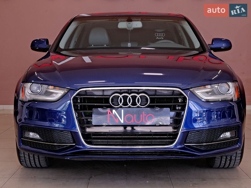 Седан Audi A4 2013 в Одессе