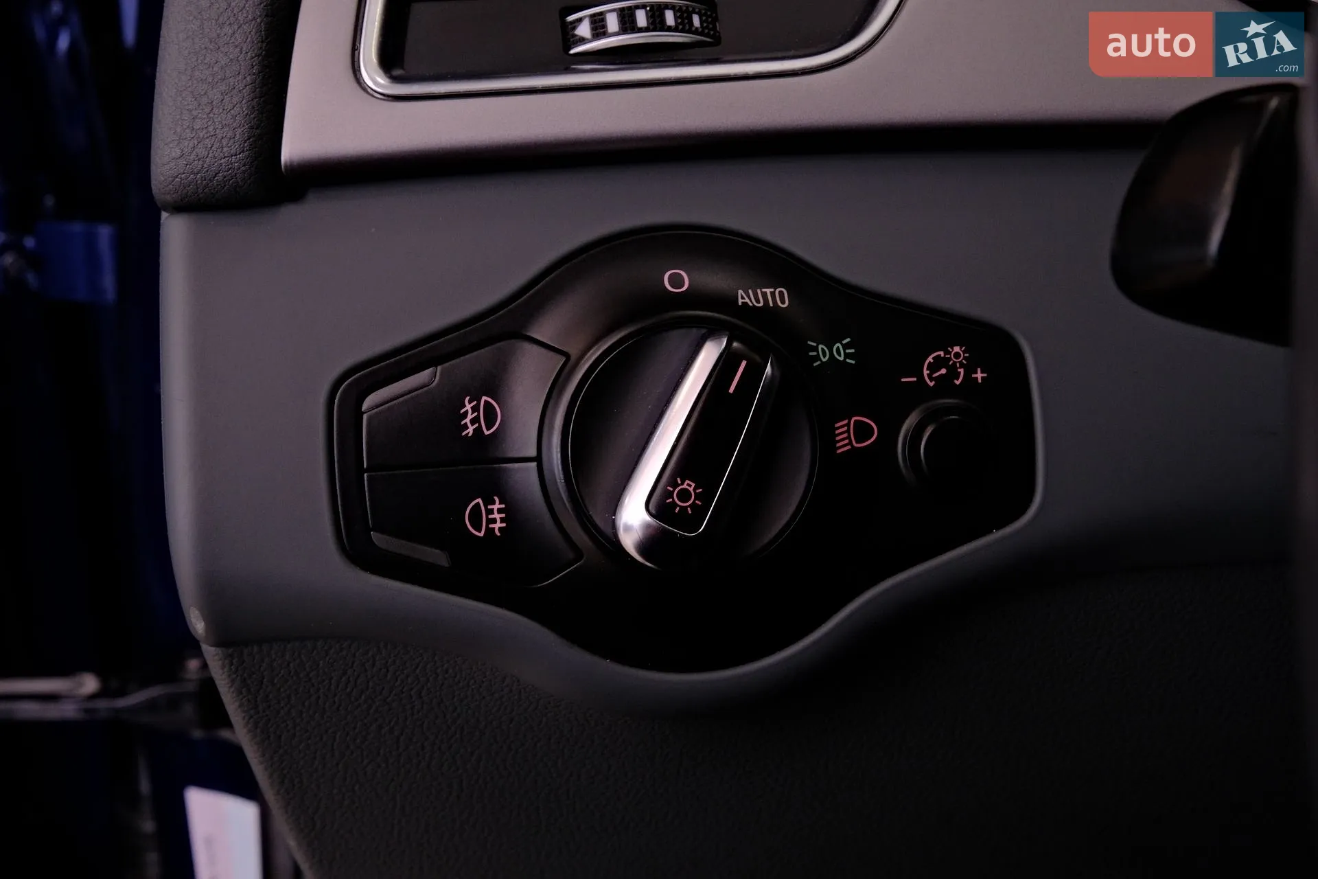 2013 Audi A4 - мініатюра 22