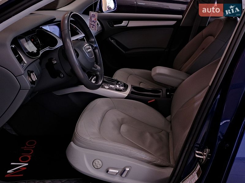 Седан Audi A4 2013 в Одессе