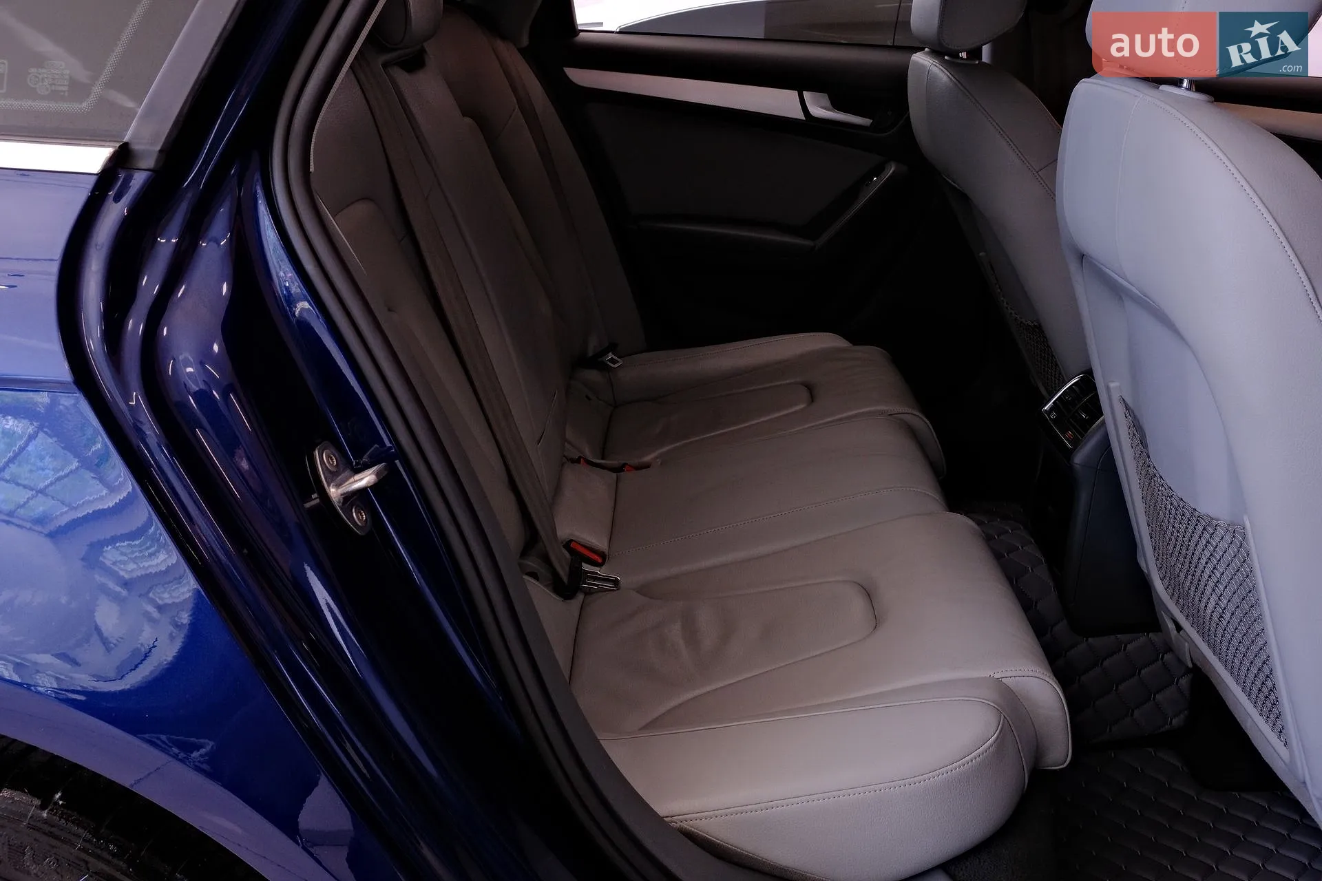 2013 Audi A4 - мініатюра 33