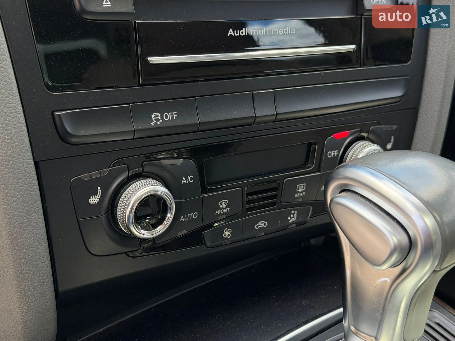 2015 Audi A4 - мініатюра 18