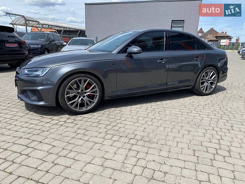 Седан Audi A4 2019 в Львове