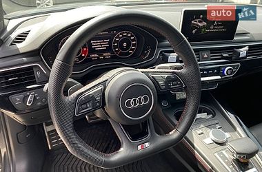Седан Audi A4 2019 в Львове