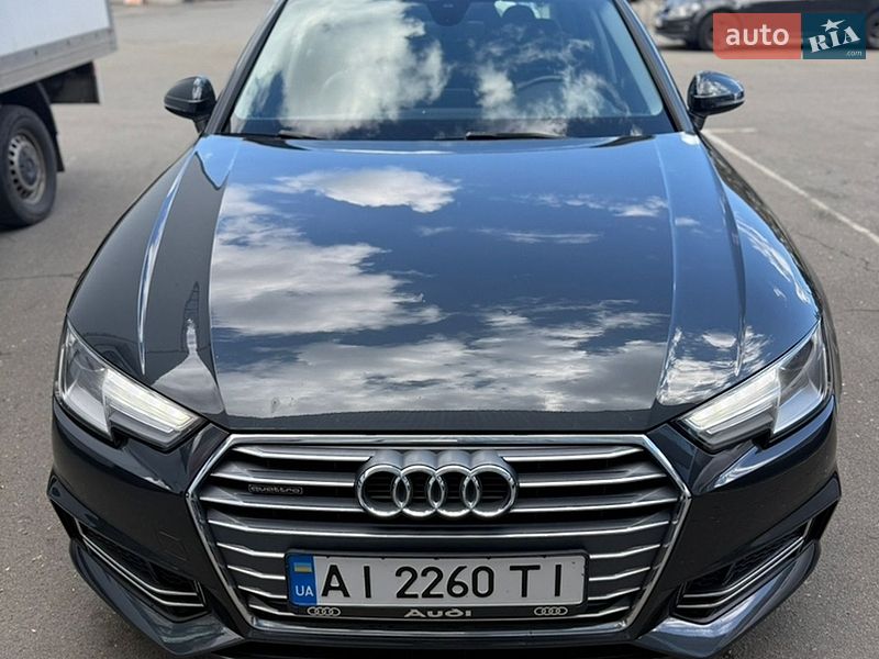 Седан Audi A4 2018 в Києві