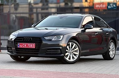 Седан Audi A4 2017 в Львове