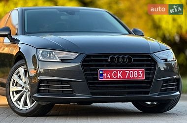 Седан Audi A4 2017 в Львове