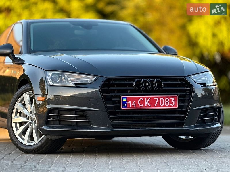 Седан Audi A4 2017 в Львове