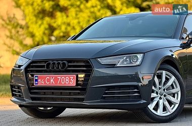 Седан Audi A4 2017 в Львове