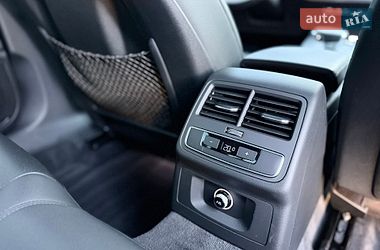Седан Audi A4 2017 в Львове