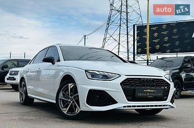 Седан Audi A4 2022 в Харькове