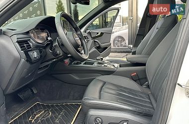 Седан Audi A4 2022 в Харькове