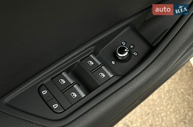 Седан Audi A4 2022 в Харькове