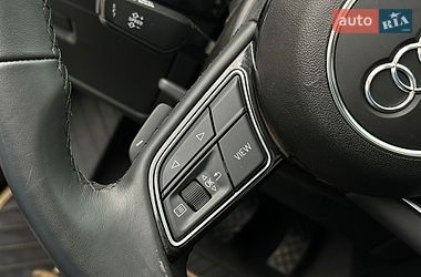Седан Audi A4 2022 в Харькове