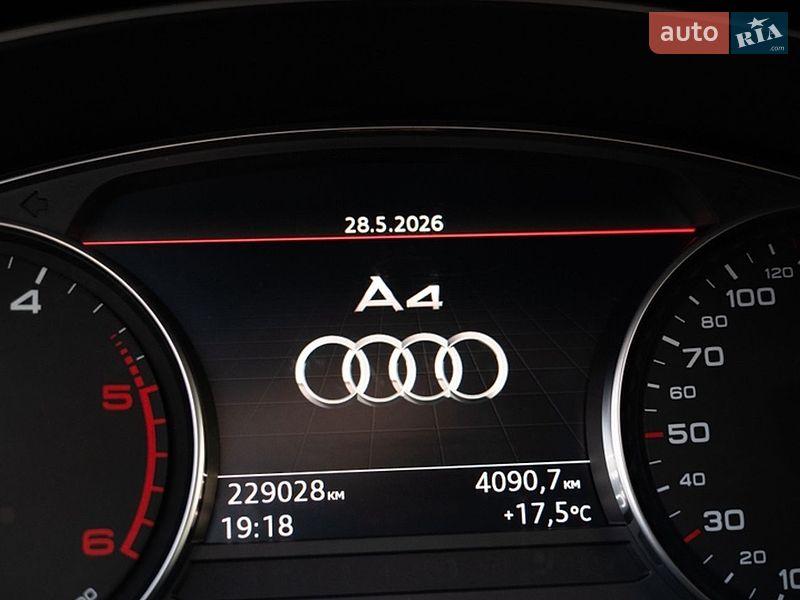 Универсал Audi A4 2017 в Львове