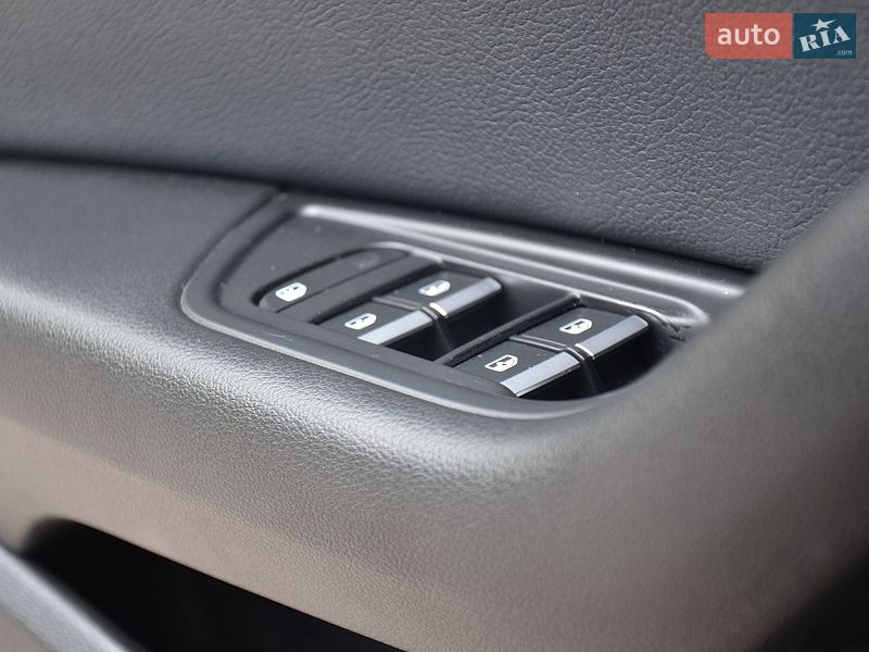Седан Audi A4 2017 в Трускавці