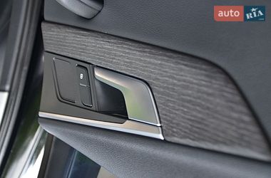 Седан Audi A4 2017 в Трускавці