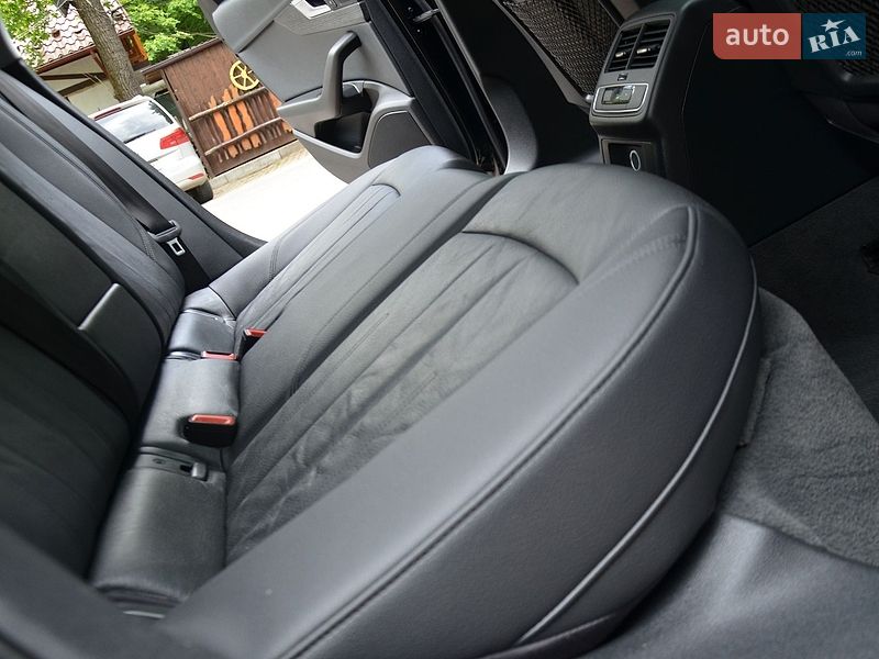 Седан Audi A4 2017 в Трускавці