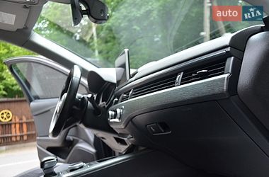 Седан Audi A4 2017 в Трускавці