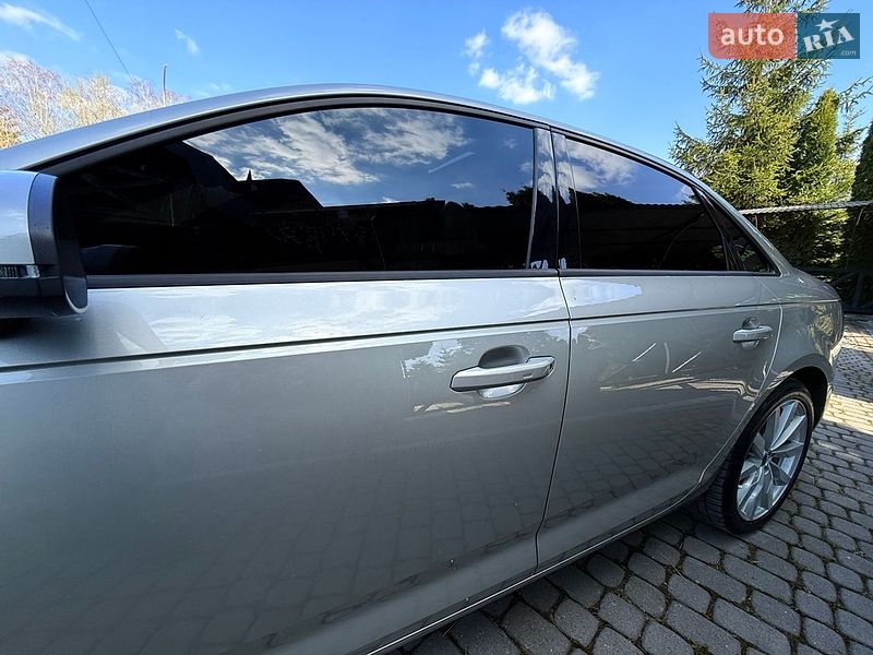 Седан Audi A4 2017 в Трускавце