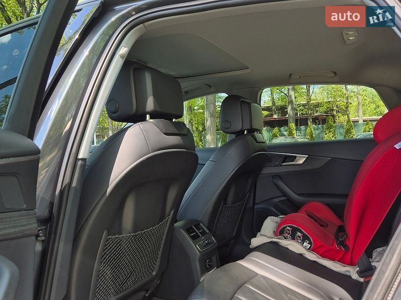 Седан Audi A4 2017 в Харькове