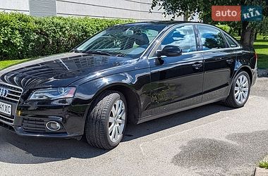 Седан Audi A4 2010 в Киеве