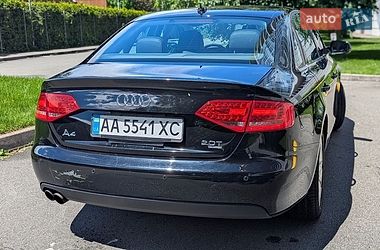 Седан Audi A4 2010 в Киеве