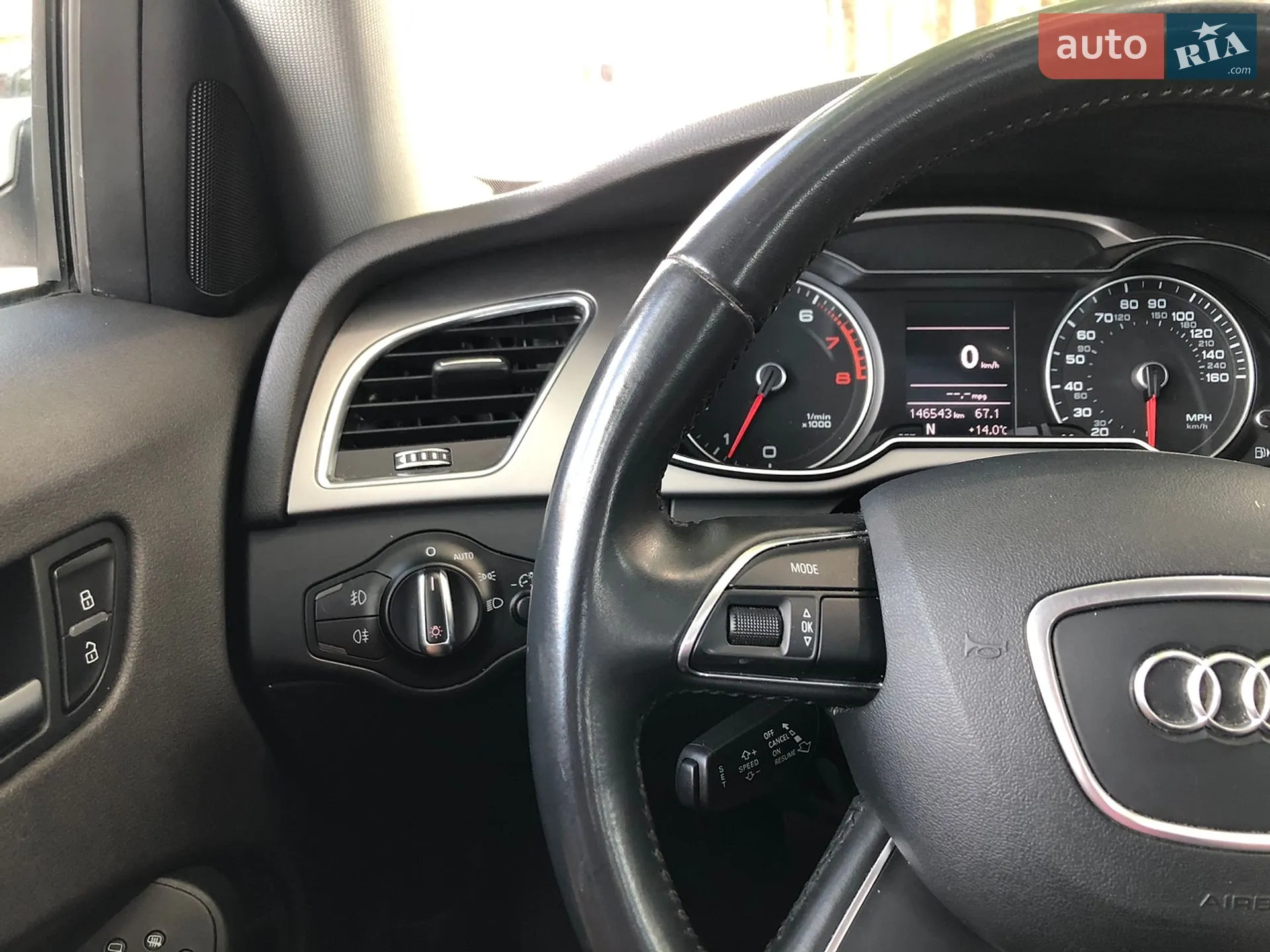 2015 Audi A4 - мініатюра 24