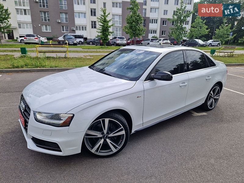 Седан Audi A4 2014 в Виннице