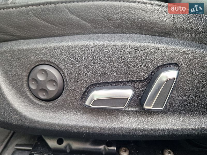 Седан Audi A4 2014 в Виннице