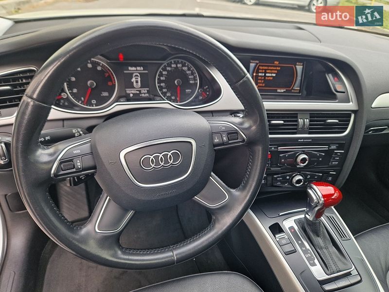 Седан Audi A4 2014 в Виннице