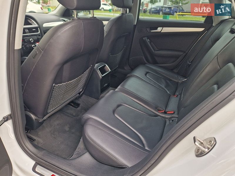 Седан Audi A4 2014 в Виннице