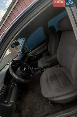 Универсал Audi A4 1998 в Калиновке