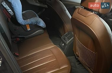 Седан Audi A4 2017 в Луцке