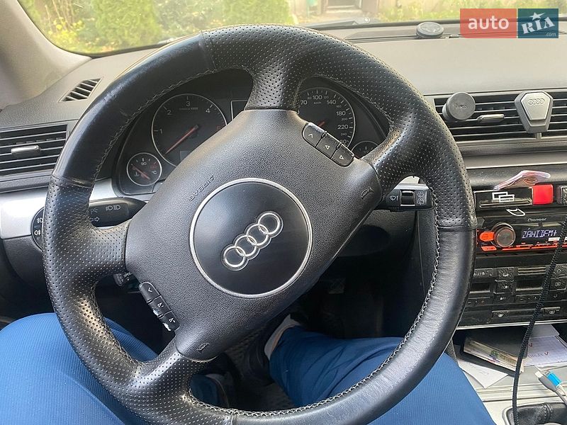 Універсал Audi A4 2002 в Хусті