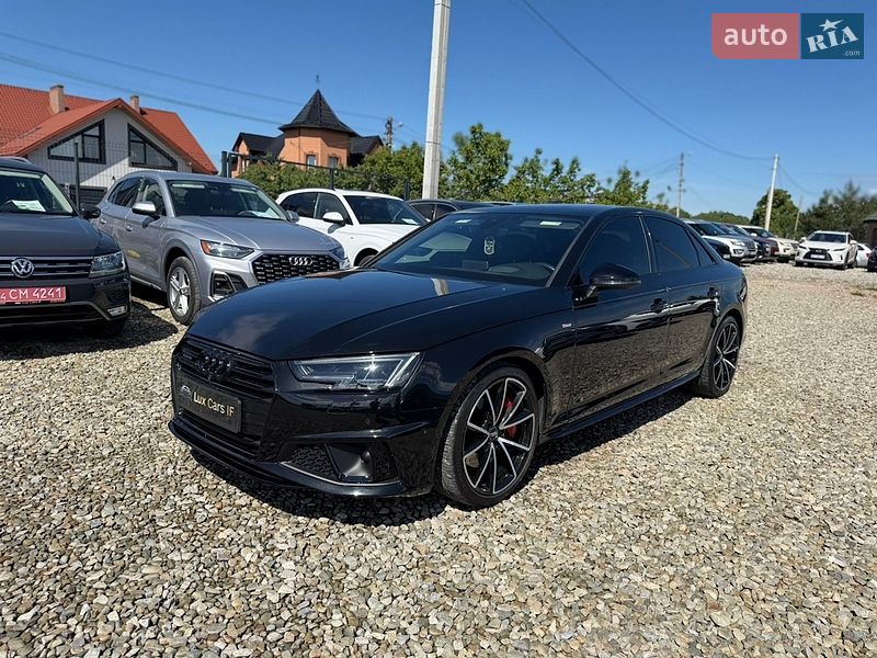 Седан Audi A4 2017 в Ивано-Франковске