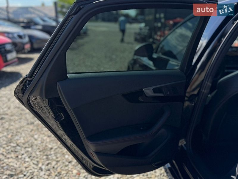 Седан Audi A4 2017 в Ивано-Франковске