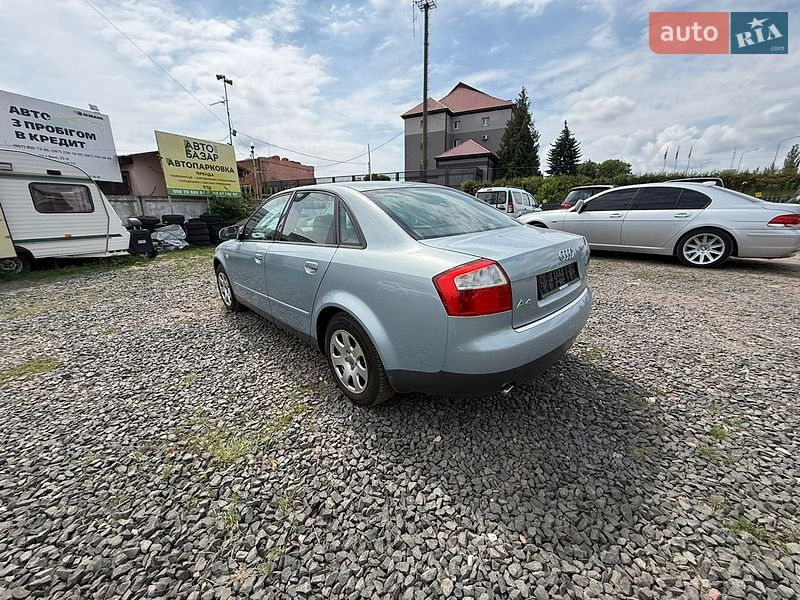 Седан Audi A4 2001 в Луцке