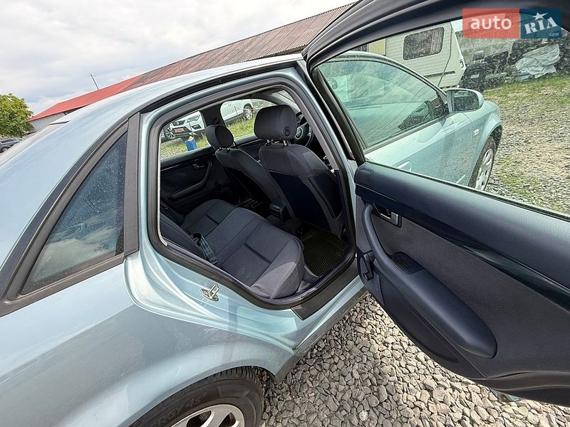 Седан Audi A4 2001 в Луцке