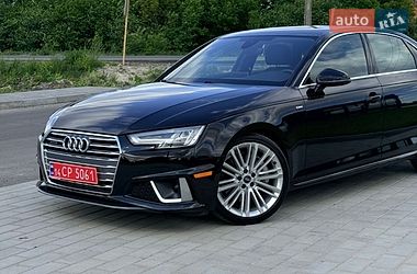 Седан Audi A4 2019 в Львові