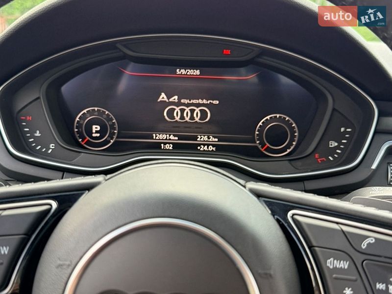 Седан Audi A4 2019 в Львові