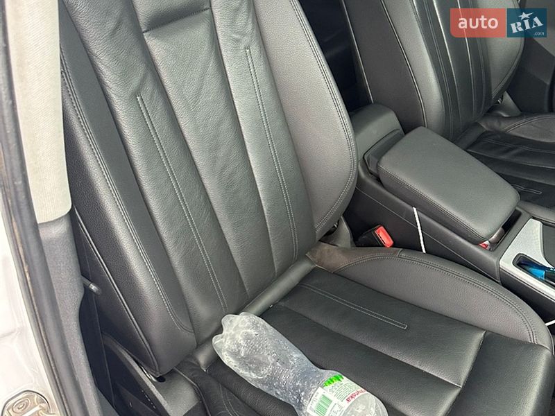 Седан Audi A4 2017 в Івано-Франківську