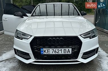 Седан Audi A4 2017 в Івано-Франківську