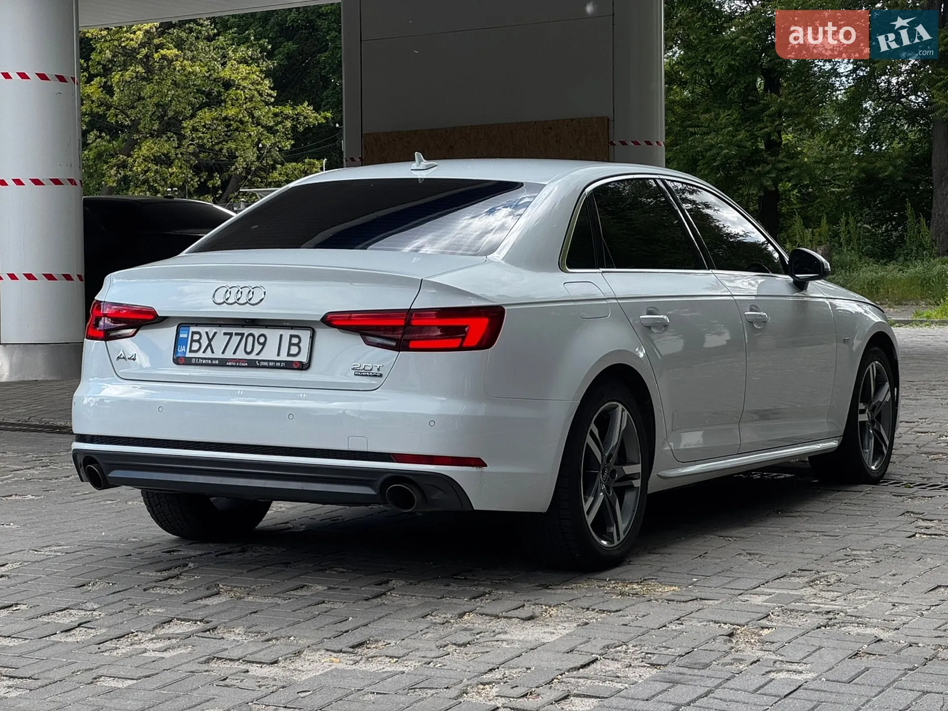 2016 Audi A4 - мініатюра 5