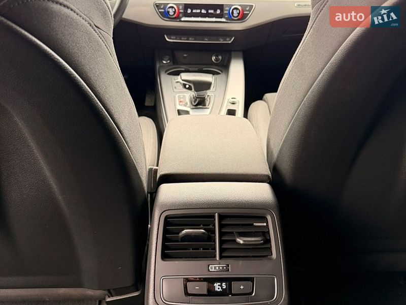 Універсал Audi A4 2018 в Львові