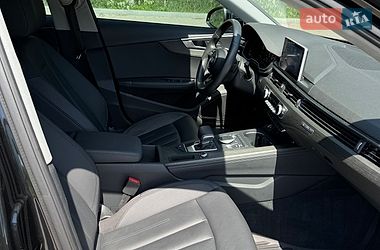 Седан Audi A4 2019 в Ірпені