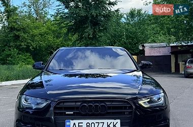 Седан Audi A4 2014 в Харькове