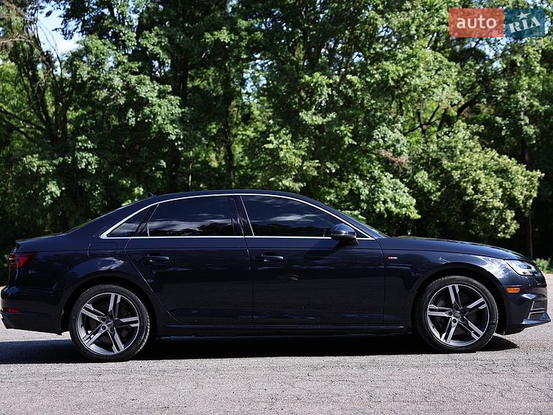 Седан Audi A4 2017 в Черкасах