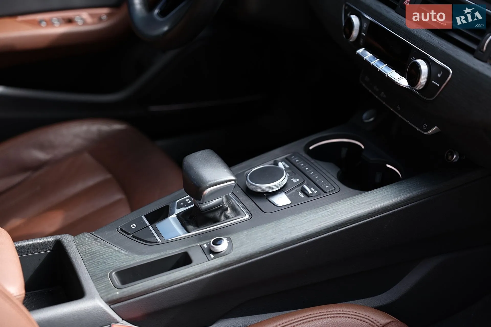 2017 Audi A4 - мініатюра 16
