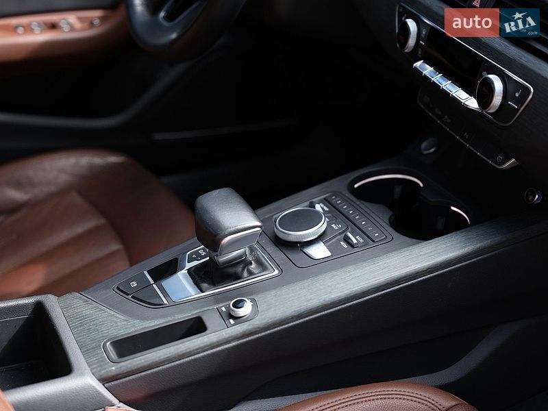 Седан Audi A4 2017 в Черкасах