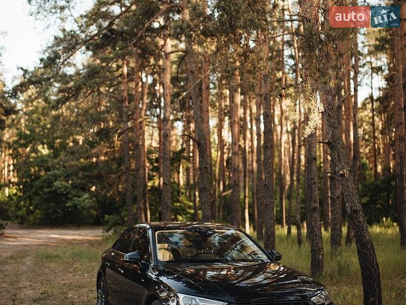 Седан Audi A4 2018 в Києві